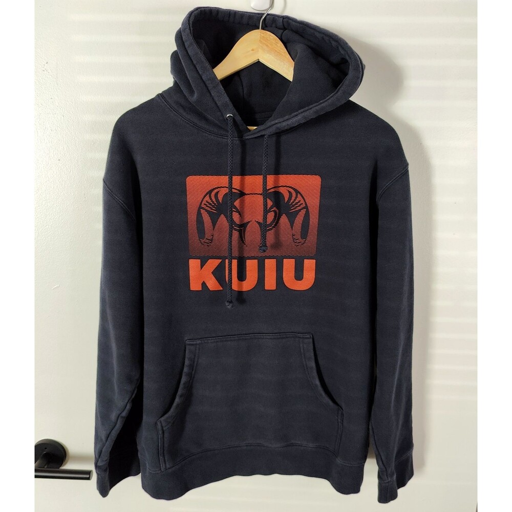 KUIU Hoodie Sweatshirt Size Medium Black Pullover Red Logo Independent Trade Co
